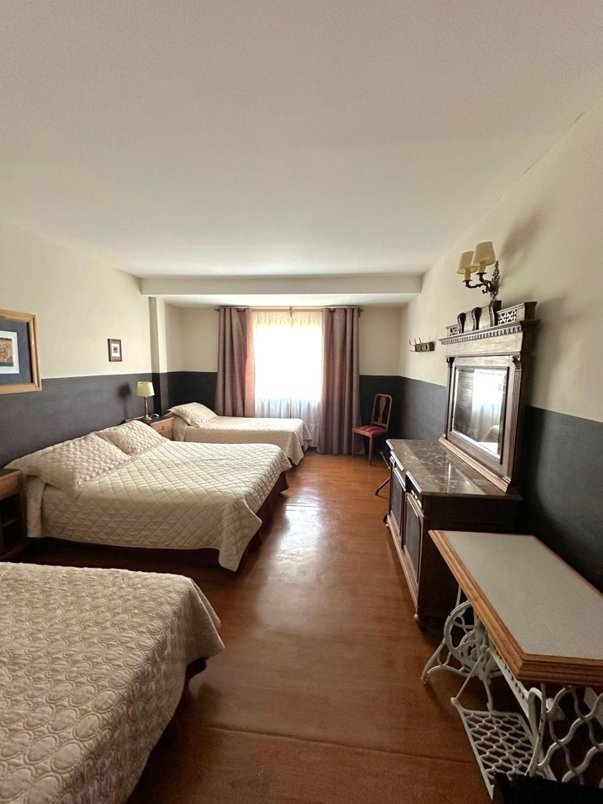 Meulen Hosteria Y Apart El Calafate Bilik gambar