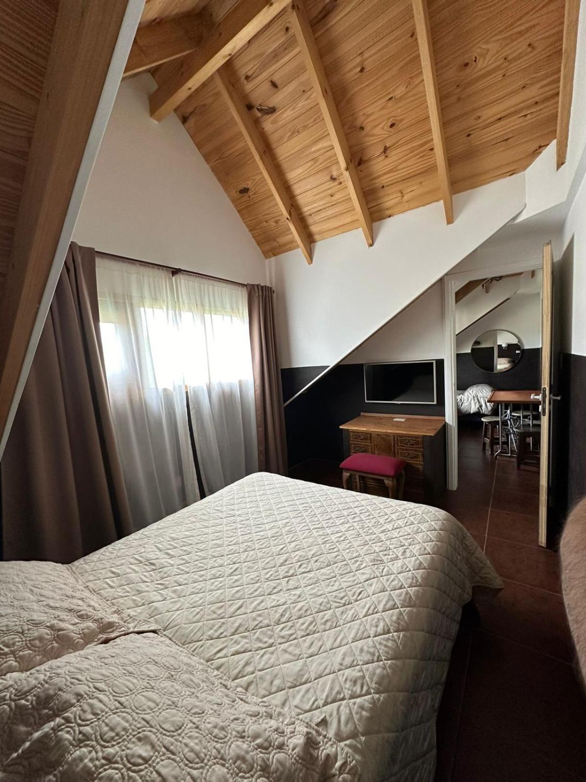 Meulen Hosteria Y Apart El Calafate Bilik gambar
